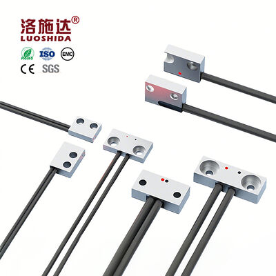 Non-Flush Mounting Diffuse Fiber Optic Sensor 20MM/50MM Detection Distance NPN/PNP Output